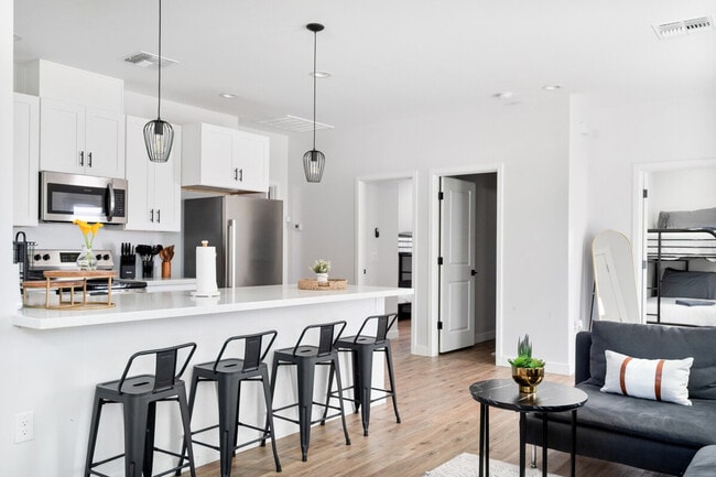 3806 E Polk St, Unit SI ID1244297P in Phoenix, AZ - Building Photo - Building Photo