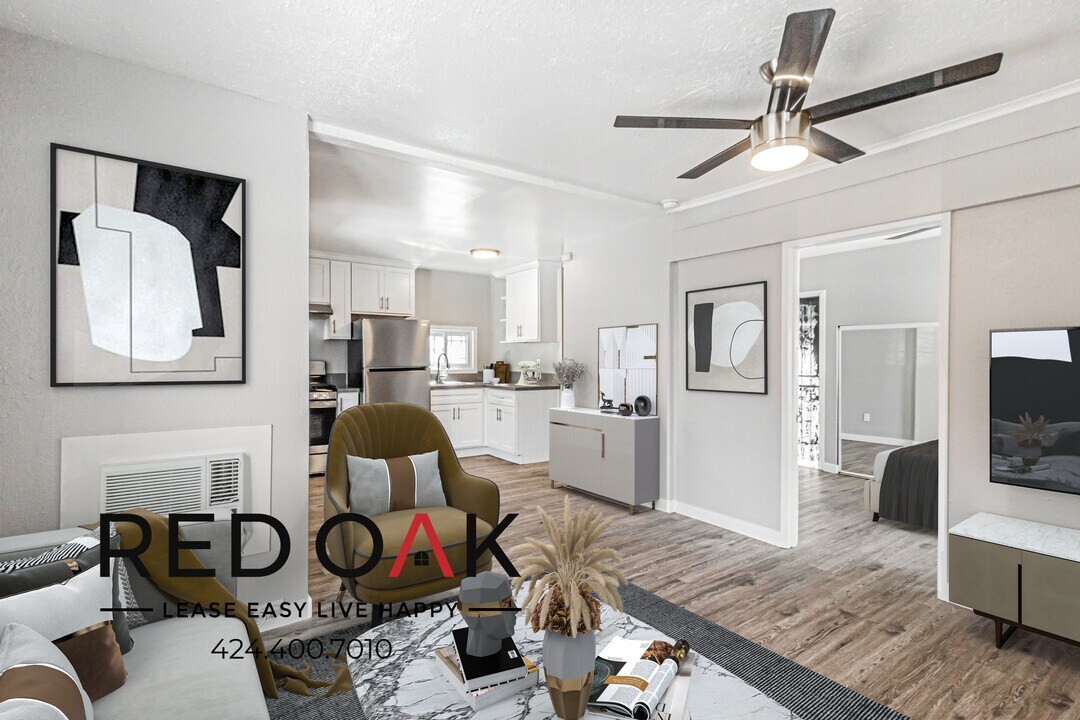 810 W 42nd Pl in Los Angeles, CA - Building Photo