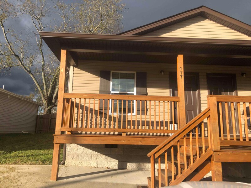117 Bright Ave-Unit -Unit A and B in Carthage, TN - Building Photo