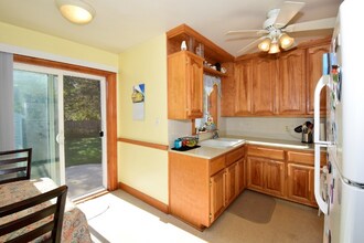 4117 Wilson Rd in Kenosha, WI - Building Photo - Building Photo