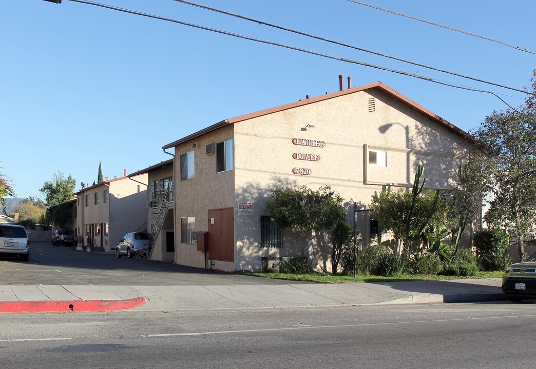 7820 Laurel Canyon Blvd in North Hollywood, CA - Building Photo