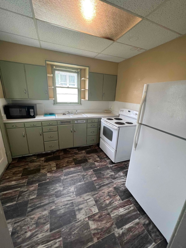 property at 1316 Center St