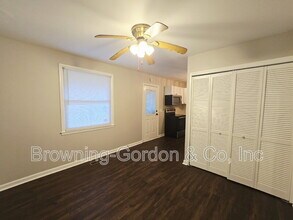 3947 Creekside Dr in Nashville, TN - Building Photo - Building Photo