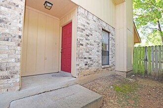 3411 Minnie St in Austin, TX - Building Photo - Building Photo