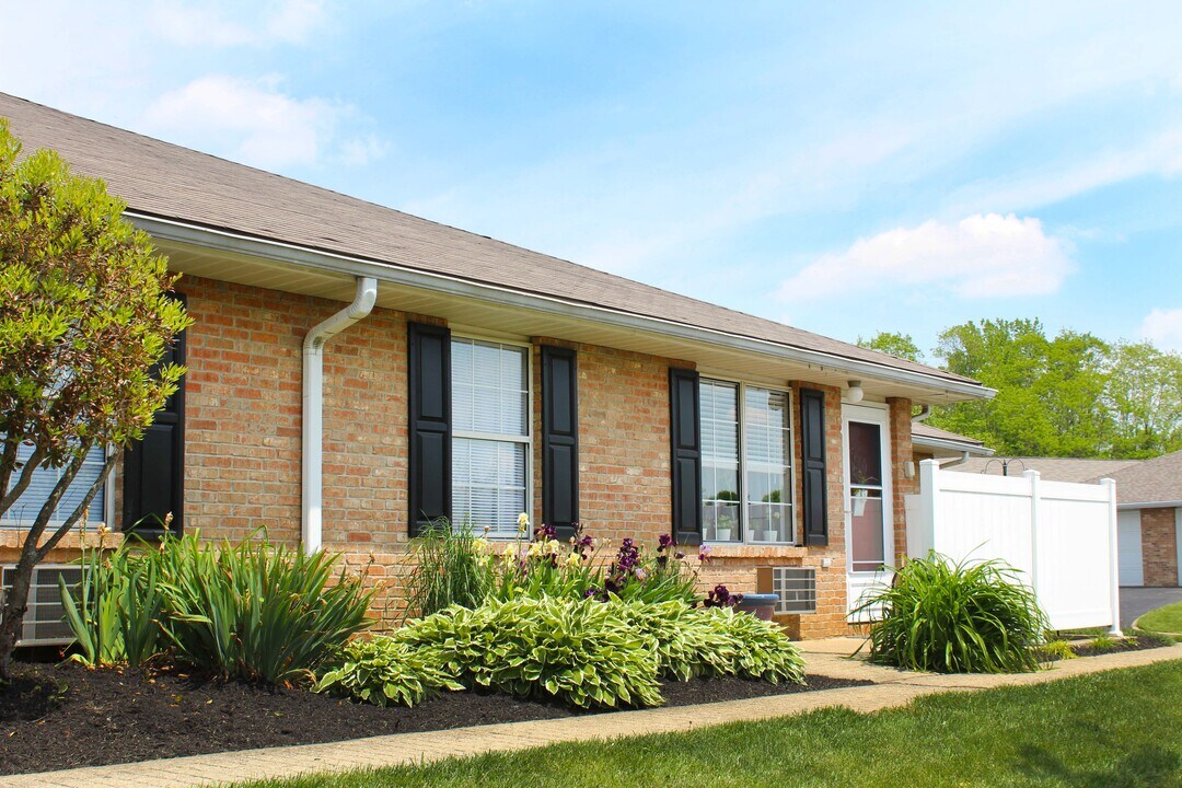 Wyndemere Apartments in Franklin, OH - Building Photo