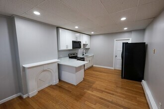 43 Coleman St, Unit 1 in Boston, MA - Building Photo - Building Photo