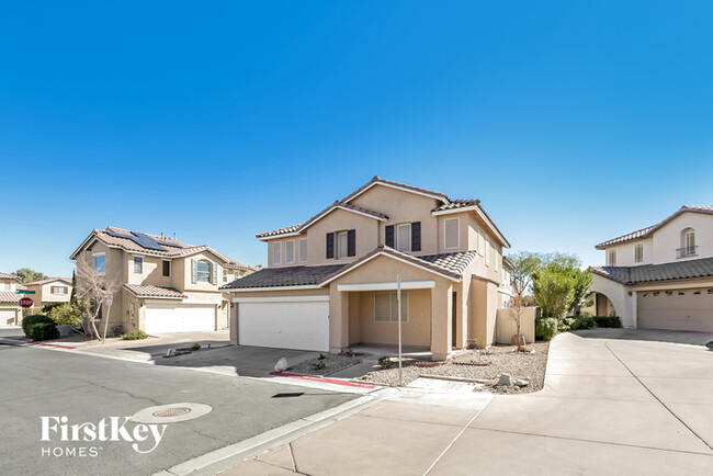 9333 Pyrope Ct in Las Vegas, NV - Building Photo - Building Photo