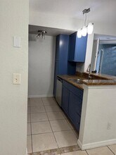 5112 Conroy Rd in Orlando, FL - Building Photo - Building Photo