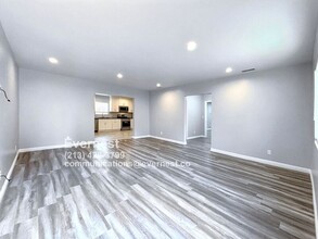 3456 S Redondo Blvd in Los Angeles, CA - Building Photo - Building Photo