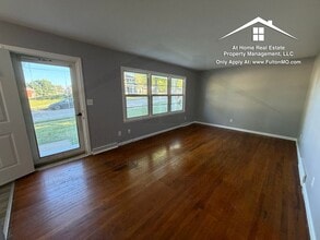 301 Bryant St in Columbia, MO - Building Photo - Building Photo