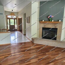 103 Corbin Ct in Schererville, IN - Foto de edificio - Building Photo