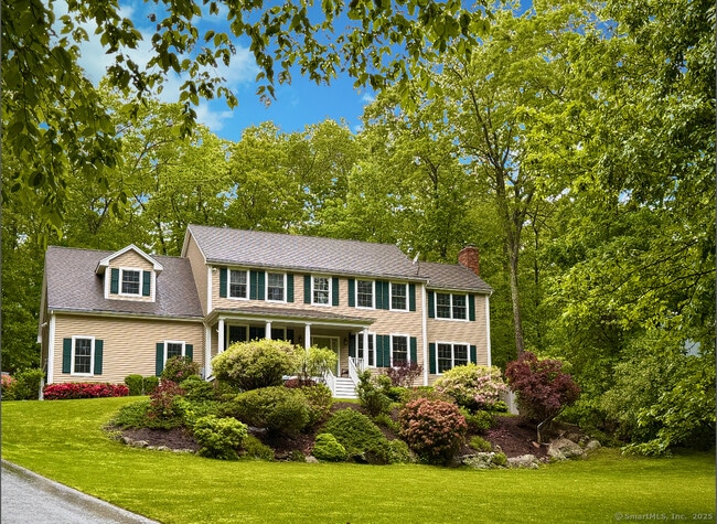 property at 19 Brainerd Rd