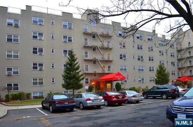 property at 2205 North St