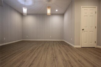 4981 Weathervane Dr in Alpharetta, GA - Building Photo - Building Photo