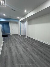 1074 Orenda St in Pickering, ON - Building Photo - Building Photo