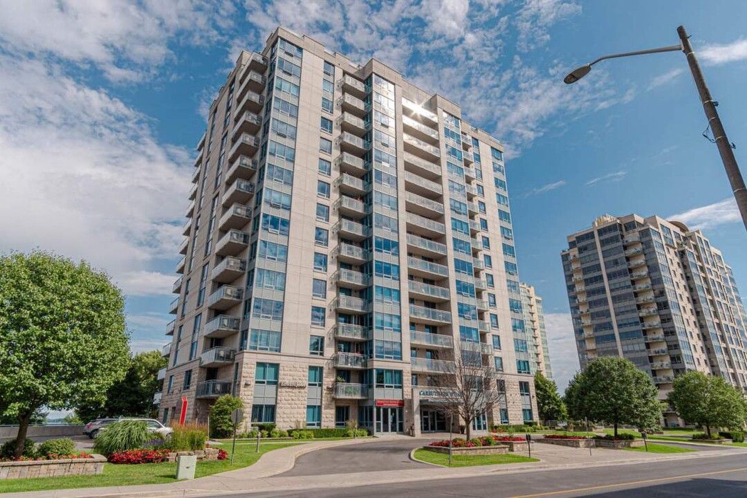 Carruthers Wharf Apartments in Kingston, ON - Building Photo