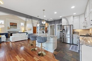 5321 E Rosedale Ln in Spokane, WA - Building Photo