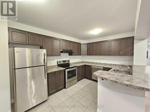 2245 Watercolours Way in Ottawa, ON - Building Photo - Building Photo