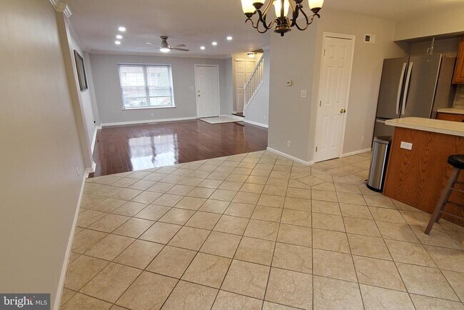 7923 Ridge Ave in Philadelphia, PA - Building Photo - Building Photo