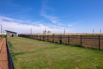 Magnolia Living in Odessa, TX - Building Photo - Building Photo