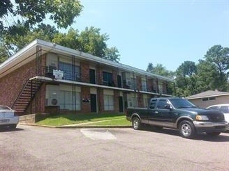 Cypress Garden Apartments in Birmingham, AL - Building Photo - Building Photo