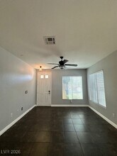 8206 Annual Ridge St in Las Vegas, NV - Building Photo - Building Photo