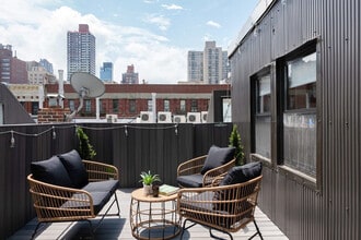 315 E 78th St in New York, NY - Building Photo - Building Photo