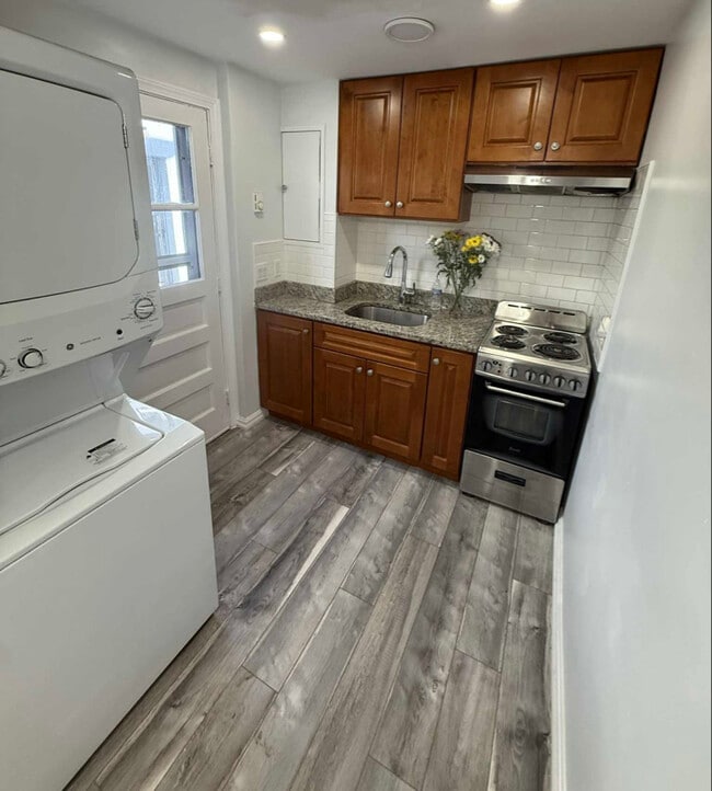 994 Washington St in Weymouth, MA - Building Photo - Building Photo