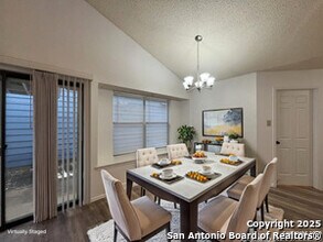 10207 Raven Field Dr in San Antonio, TX - Building Photo - Building Photo