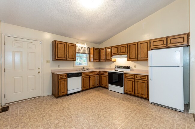 130-132 Chappell Ln in Kittrell, NC - Building Photo - Building Photo