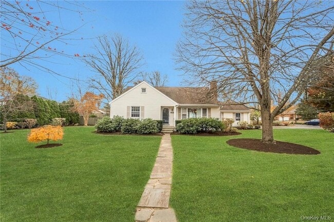 29 Old Orchard Rd in Rye Brook, NY - Foto de edificio - Building Photo
