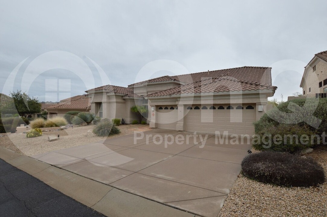 11531 E Juan Tabo Rd in Scottsdale, AZ - Building Photo