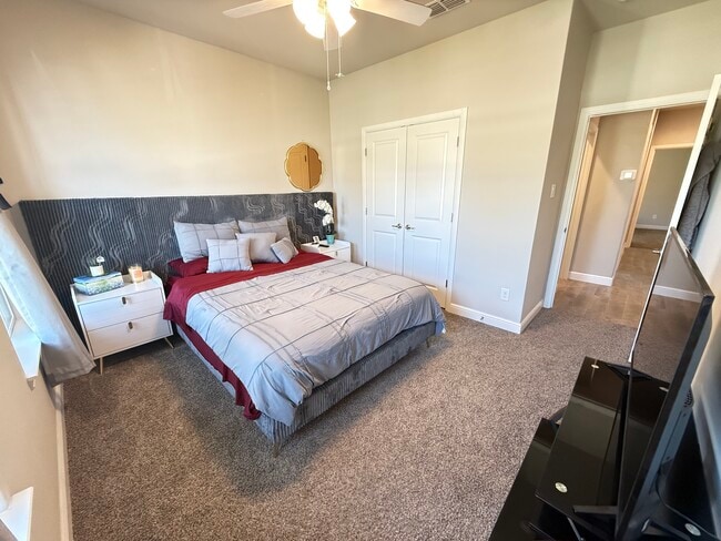 1360 Madeline Ln in Krum, TX - Building Photo - Building Photo