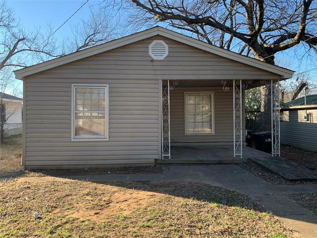 property at 1050 Dubois St