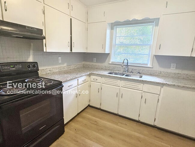 property at 2616 Wood Dr NE