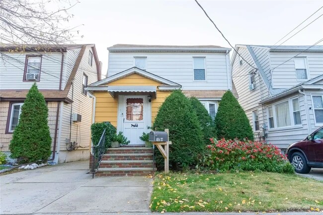 10744 92nd St, Unit 2nd FL