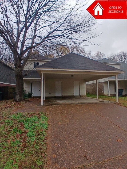 4651 Addington Dr in Memphis, TN - Building Photo