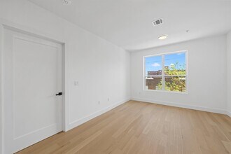 649 38th St in Union City, NJ - Building Photo - Building Photo
