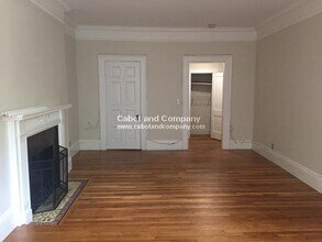 475 Beacon St, Unit 1R in Boston, MA - Building Photo - Building Photo