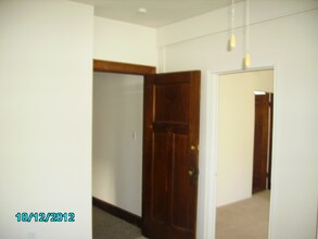 3922 S Madison Ave in Norwood, OH - Foto de edificio - Building Photo