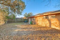 5220 Chapman St photo'