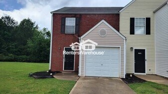 1550 Labonte Pkwy in Mcdonough, GA - Building Photo