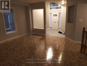 79 Castillian Dr in Vaughan, ON - Building Photo - Building Photo