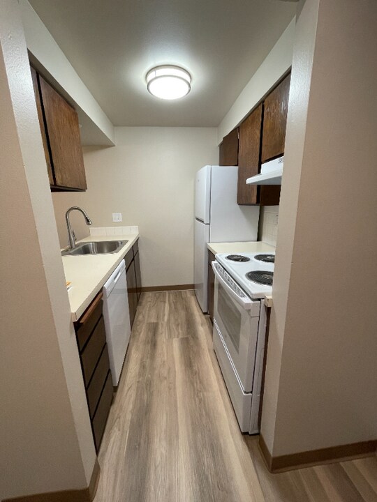 2715 W Euclid Ave in Spokane, WA - Building Photo