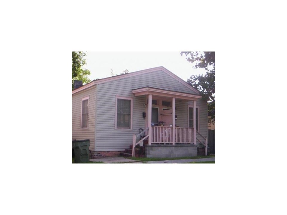 646-648 W 41st St in Savannah, GA - Building Photo