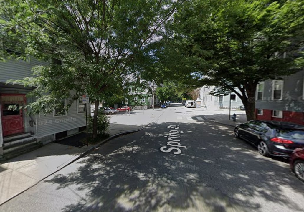 89 Spring St, Unit 3 in Cambridge, MA - Building Photo