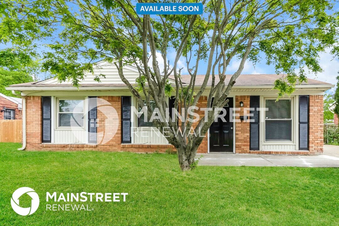 5208 Terrace Green Cir in Louisville, KY - Building Photo