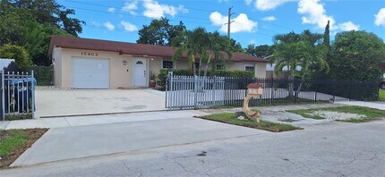15403 SW 107th Ct in Miami, FL - Building Photo - Building Photo