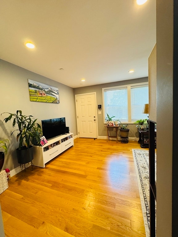 112 Harvard St, Unit 112