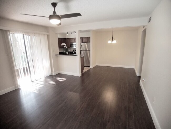 2936 Antique Oaks Cir in Winter Park, FL - Building Photo - Building Photo